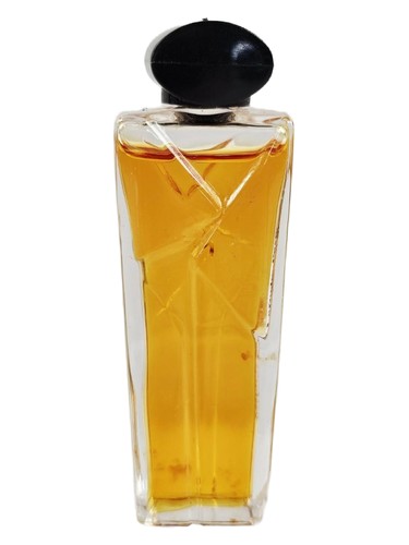 Guy Laroche Clandestine fragrance bottle