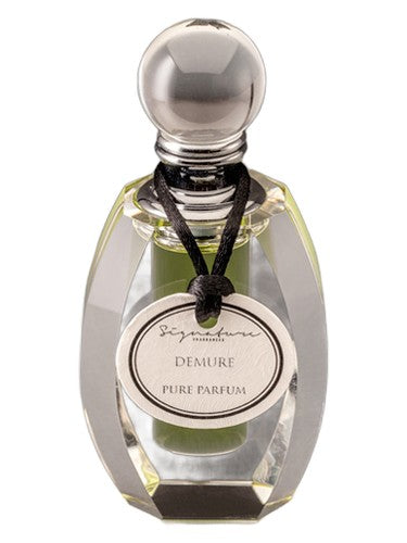 Signature Fragrances Demure fragrance bottle