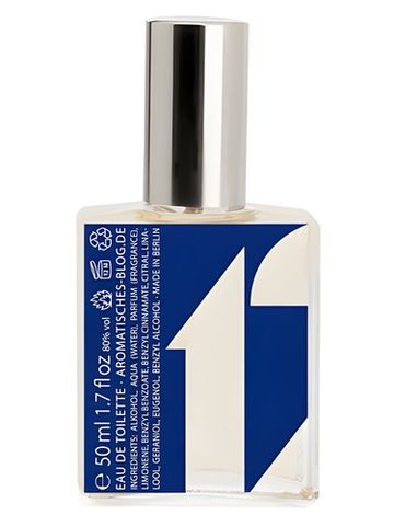 Erik Kormann Dezember fragrance bottle
