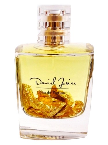 Daniel Josier Golden Vetiver fragrance bottle