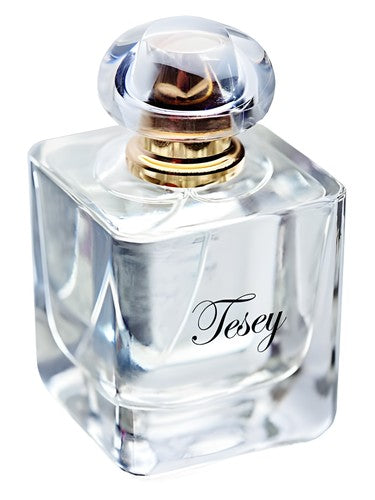 Les Contes Tesey fragrance bottle