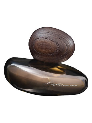 Majda Bekkali J'ai Fait Un Rêve Obscur fragrance bottle