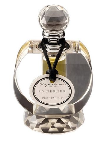 Signature Fragrances Un Chercher fragrance bottle