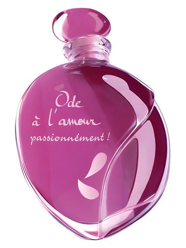 Yves Rocher Ode a L'Amour Passionnement fragrance bottle
