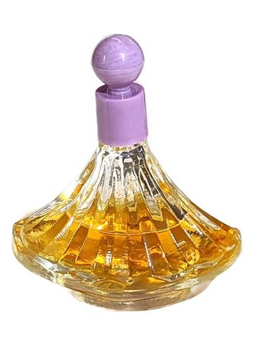Новая Заря (The New Dawn) Фуэте (Fuete) fragrance bottle