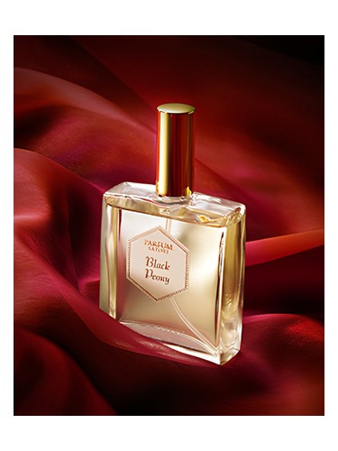 Parfum Satori Black Peony fragrance bottle