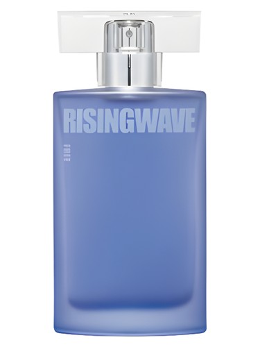 RisingWave Free Ocean Berry fragrance bottle