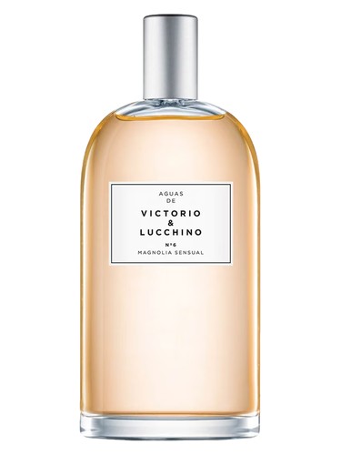 Victorio Lucchino Nº 6 Magnolia Sensual fragrance bottle