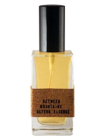 Altern Essence Perfume Between Mountains fragrance bottle