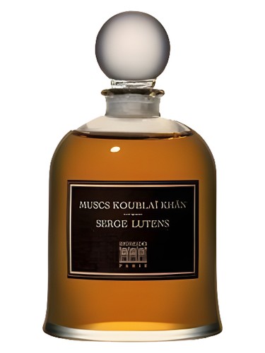 Serge Lutens Muscs Koublai Khan fragrance bottle