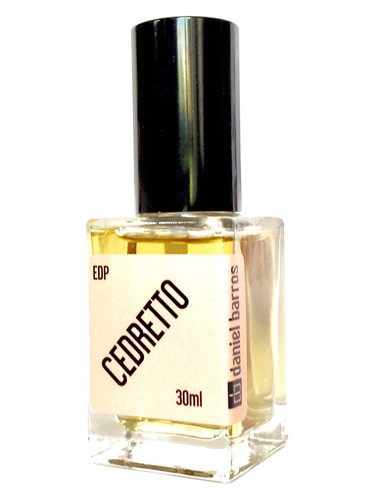 Daniel Barros Cedretto fragrance bottle