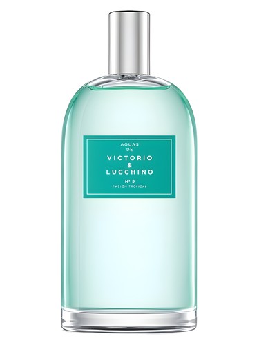 Victorio Lucchino Nº 9 Passion Tropical fragrance bottle
