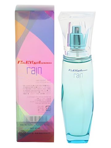 Luce Fragrance Pink Typhoon Rain fragrance bottle