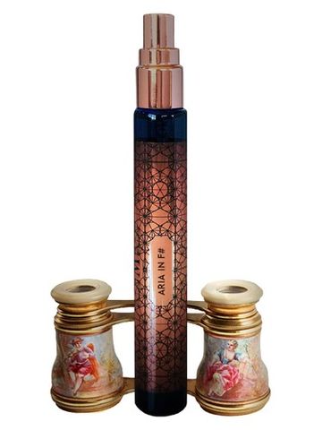 House of Matriarch Aria in F# fragrance bottle