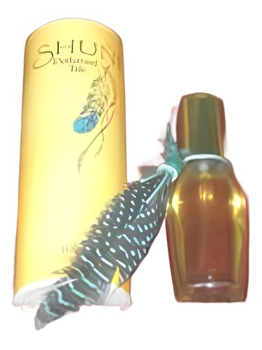 Beauty Brand Development Shuni fragrance bottle