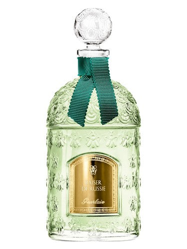 Guerlain Baiser de Russie fragrance bottle