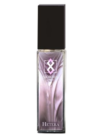 Siordia Parfums Hetera fragrance bottle