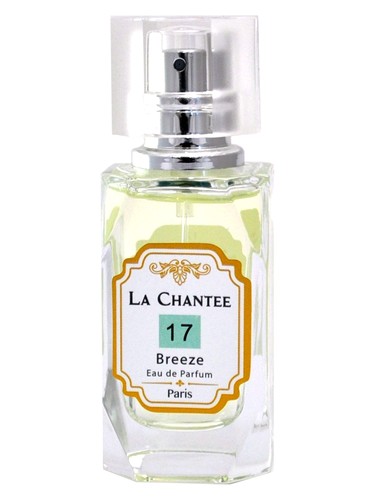 LA CHANTEE Breeze No. 17 fragrance bottle