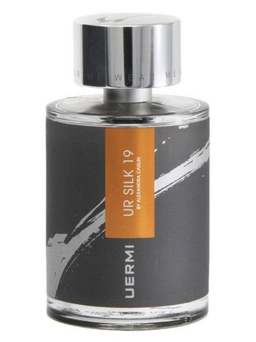 UERMI UR ± Silk 19 fragrance bottle