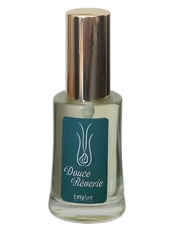 KMNature Douce Reverie fragrance bottle
