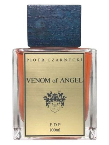 Piotr Czarnecki Venom of Angel fragrance bottle