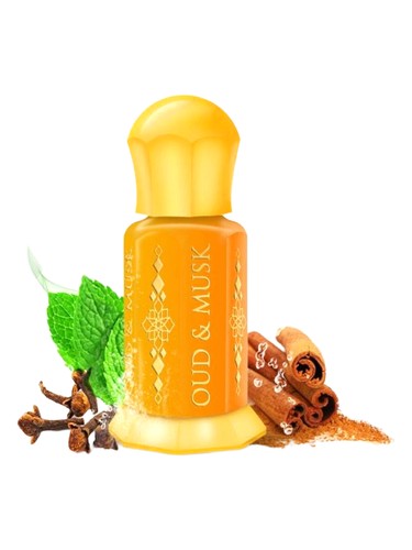Oud & Musk Oasis Wood fragrance bottle