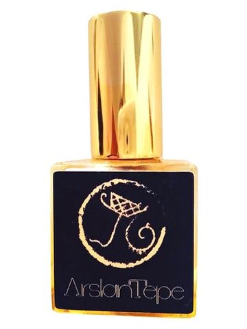 Selcuk Esans Arslantepe fragrance bottle