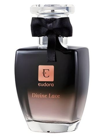 Eudora Divine Lace fragrance bottle