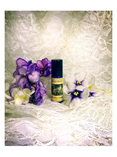 Solstice Scents Violet White Leather