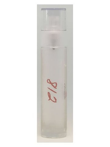 Ganache Parfums 812 fragrance bottle