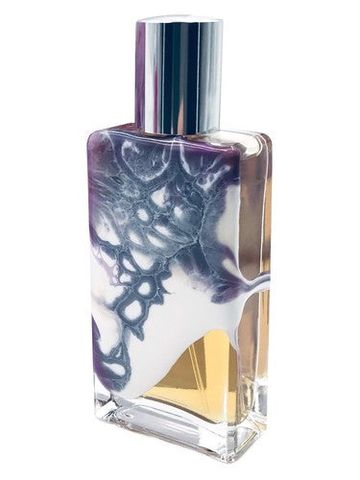 Nimere Parfums Savage Beauty fragrance bottle