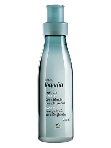 Natura Flor de Lis fragrance bottle
