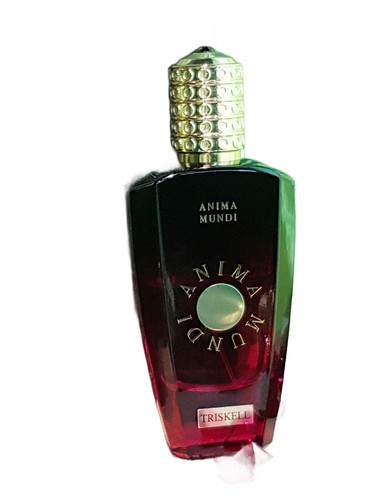 Anima Mundi Triskell fragrance bottle