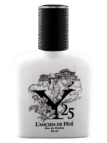 Y25 L’ancien de Hue fragrance bottle