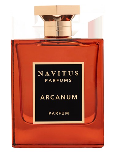 Navitus Parfums Arcanum fragrance bottle