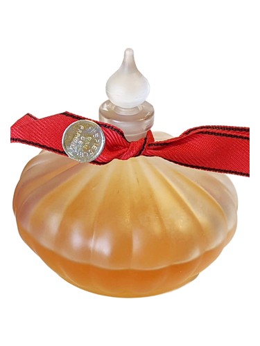 Новая Заря (The New Dawn) Шалунья (Shalunya) fragrance bottle