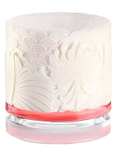 Cacharel Scarlett fragrance bottle