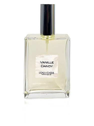 L Eau De Cassis Vanille Dandy fragrance bottle