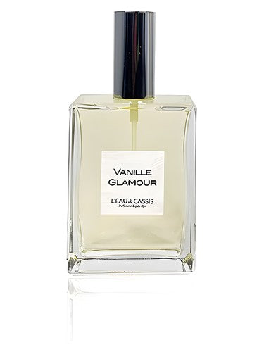 L Eau De Cassis Vanille Glamour fragrance bottle