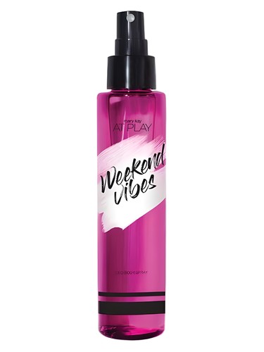 Mary Kay Weekend Vibes fragrance bottle