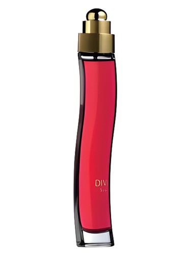Oriflame Divine Sensual fragrance bottle