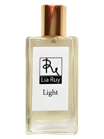 Lia Ruy Light fragrance bottle
