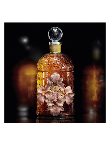 Guerlain Le Songe de la Reine fragrance bottle