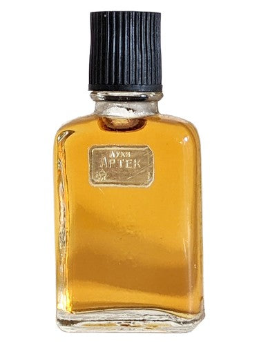 Crimean rose Krymskaa roza Artek Artek fragrance bottle