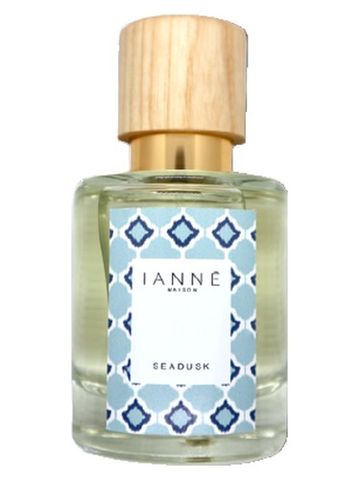 Maison Ianné Seadusk fragrance bottle