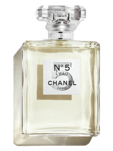 Chanel Chanel No 5 L'Eau Eau De Toilette 100th Anniversary – Ask For The Moon Limited Edition fragrance bottle