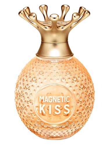 NafNaf Magnetic Kiss fragrance bottle