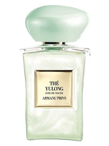 Giorgio Armani Thé Yulong Soie de Nacre fragrance bottle