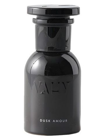 Vahy Dusk Amour fragrance bottle