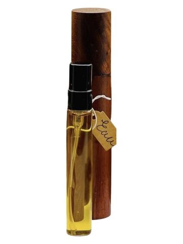 MABRA PARFUMS Prathet Thai of MABRA fragrance bottle